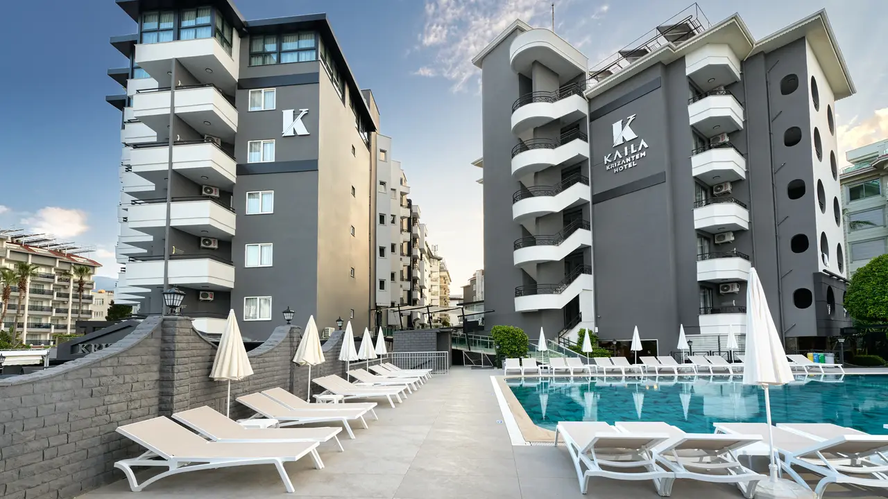 KAILA KRIZANTEM HOTEL