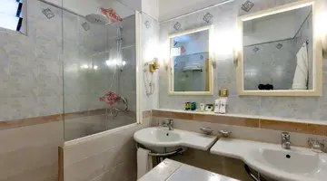 Kairaba Beach Hotel
