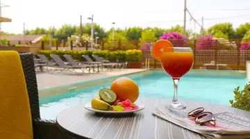 KAKTUS Hotel Volga