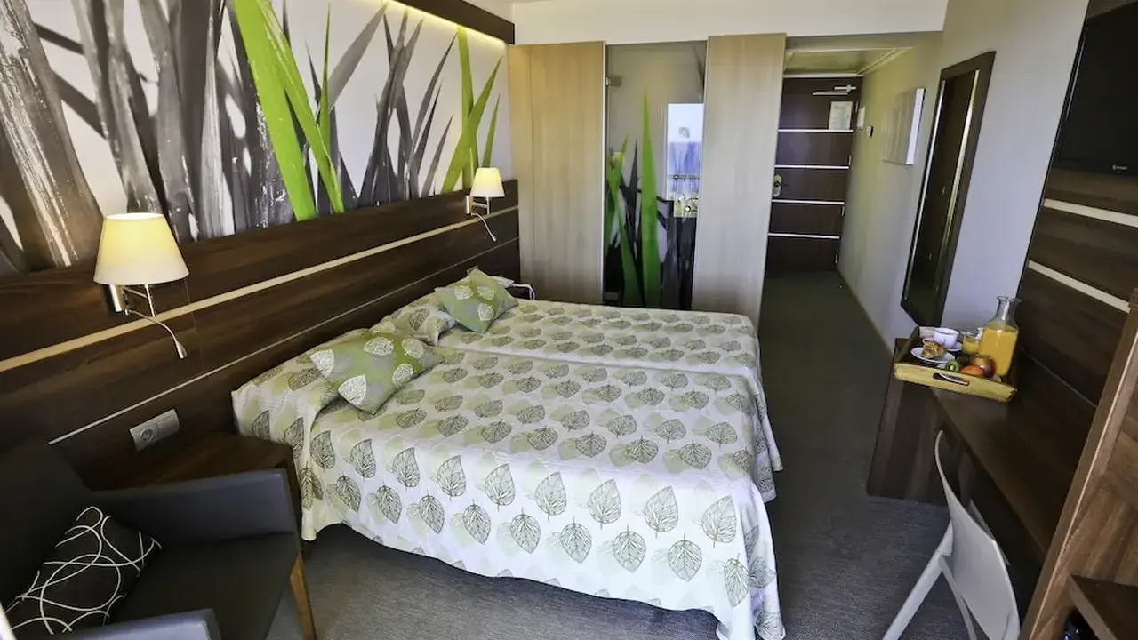 KAKTUS Hotel Volga