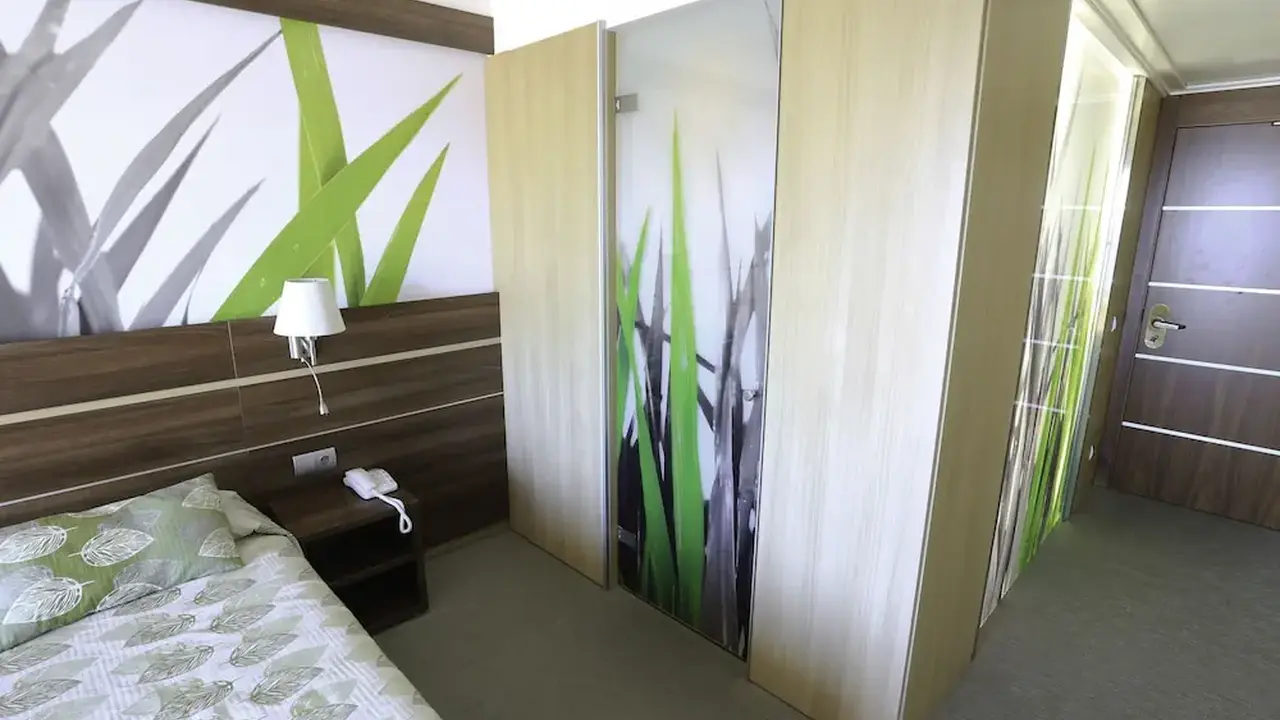 KAKTUS Hotel Volga