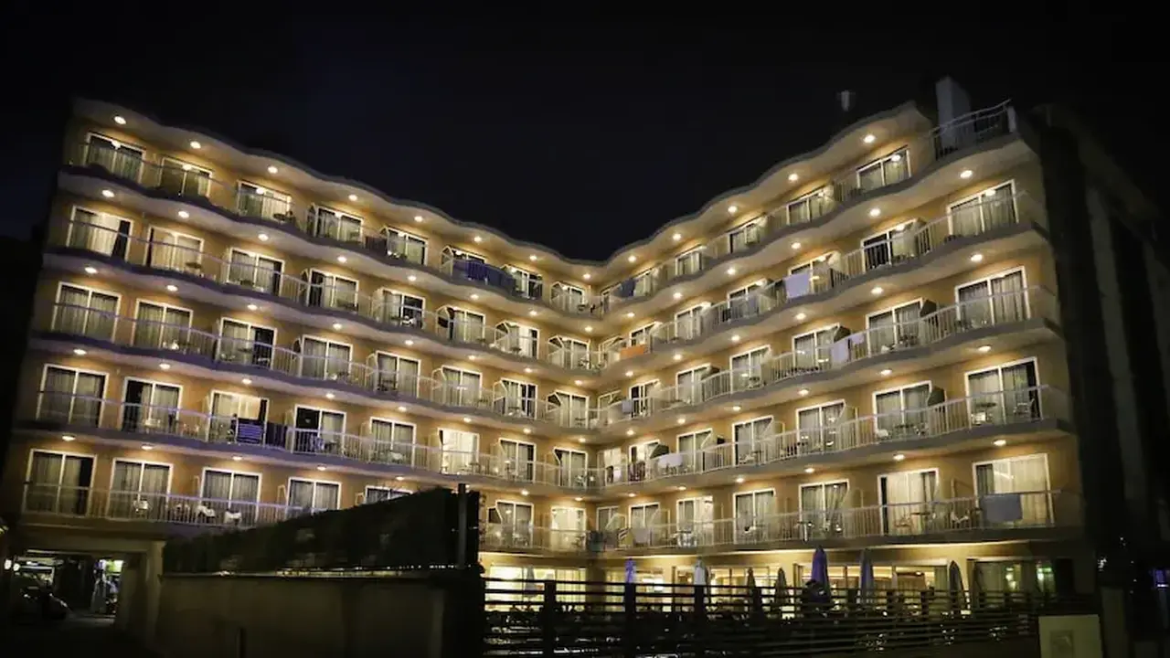 KAKTUS Hotel Volga