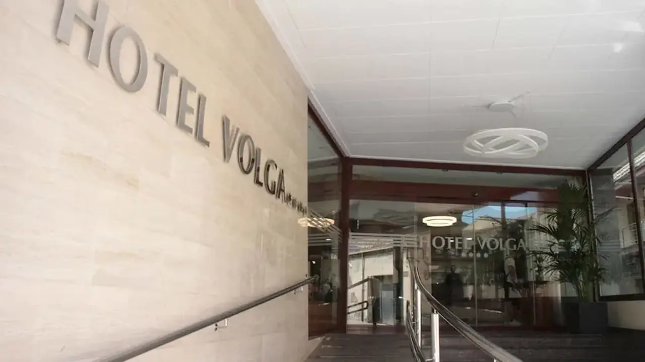 KAKTUS Hotel Volga
