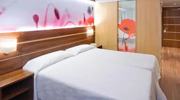 KAKTUS Hotel Volga