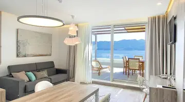 Kalamota Beach House