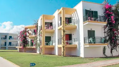 KALIA BEACH HOTEL