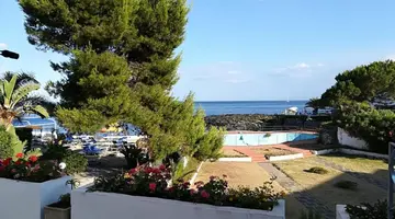 KALOS HOTEL