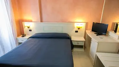 KALOS HOTEL