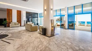 Kamari Beach Hotel - All inclusive