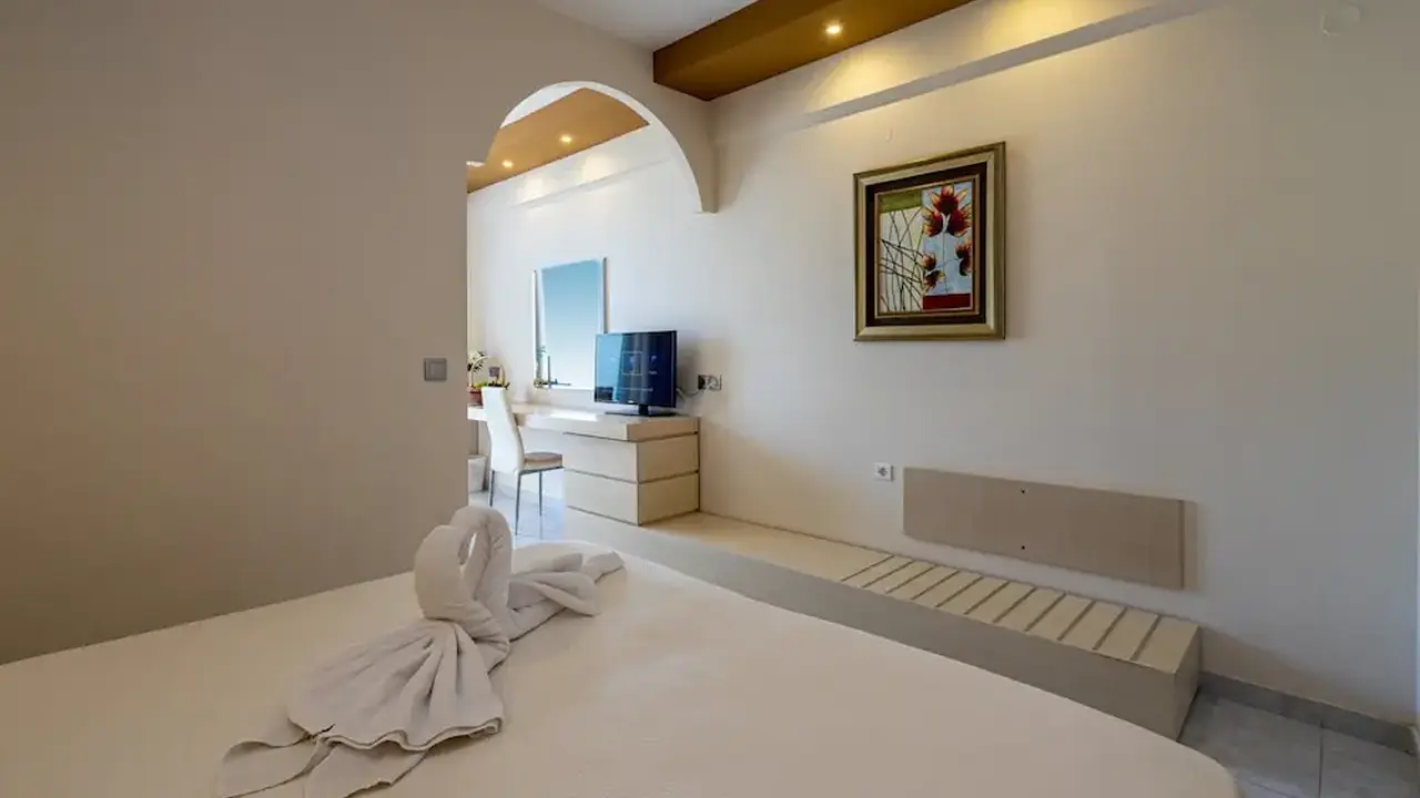 Kamari Beach Hotel - All inclusive