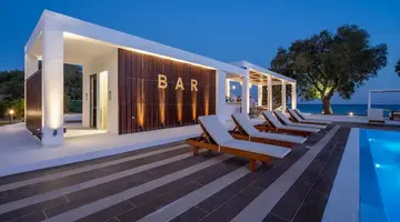Kamari Beach Hotel - All inclusive