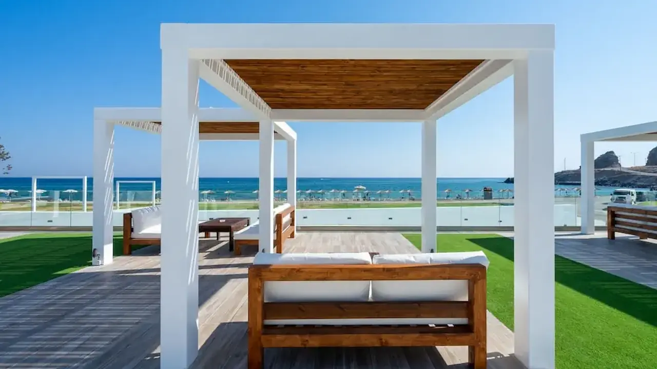 Kamari Beach Hotel - All inclusive