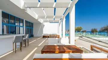 Kamari Beach Hotel - All inclusive