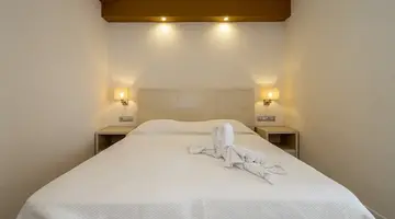 Kamari Beach Hotel - All inclusive