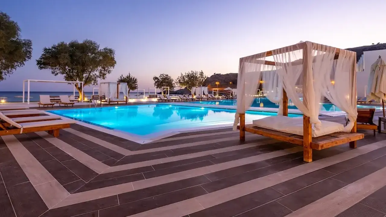 Kamari Beach Hotel - All inclusive