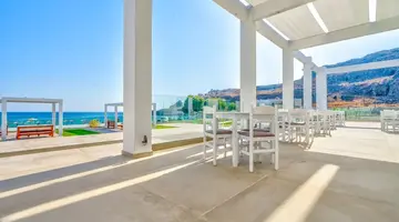 Kamari Beach Hotel - All inclusive