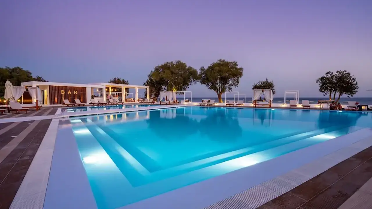 Kamari Beach Hotel - All inclusive