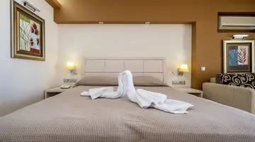Kamari Beach Hotel - All inclusive