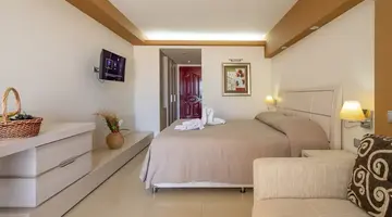 Kamari Beach Hotel - All inclusive