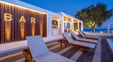 Kamari Beach Hotel - All inclusive