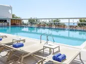 Kamari Beach Hotel