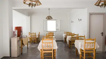 Kamari Blu Hotel