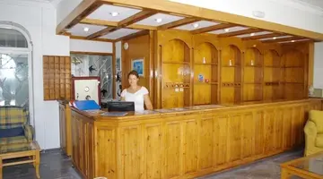 Kamari Blue Boutique Hotel