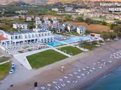 Kamari Plus Hotel