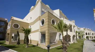 KAMELYA AISHEN CLUB