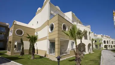 KAMELYA AISHEN CLUB