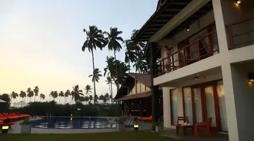 Kamili Beach Resort
