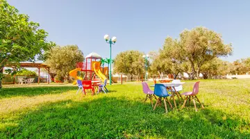 KAMPOS VILLAGE RESORT