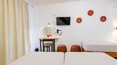 KAMPOS VILLAGE RESORT