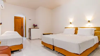 KAMPOS VILLAGE RESORT