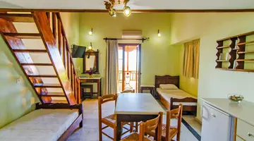 KAMPOS VILLAGE RESORT