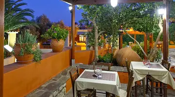 KAMPOS VILLAGE RESORT