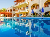 KAMPOS VILLAGE RESORT