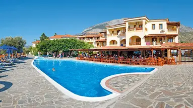 KAMPOS VILLAGE RESORT