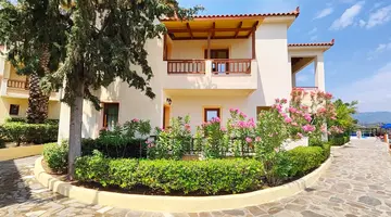 KAMPOS VILLAGE RESORT