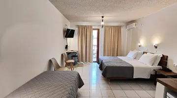 KAMPOS VILLAGE RESORT