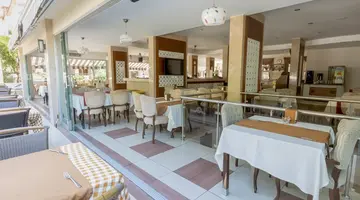 KANDELOR HOTEL