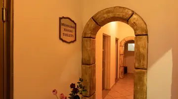 KANDELOR HOTEL