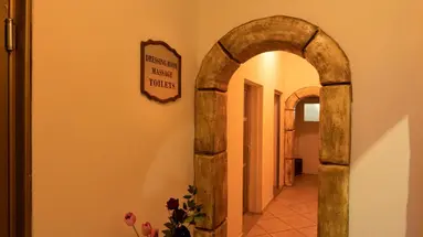 KANDELOR HOTEL