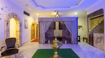 KANDELOR HOTEL