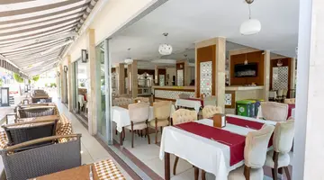 KANDELOR HOTEL
