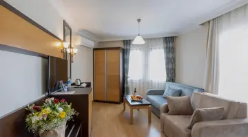 KANDELOR HOTEL