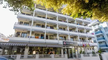 KANDELOR HOTEL