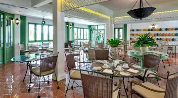 Kantary Bay Hotel
