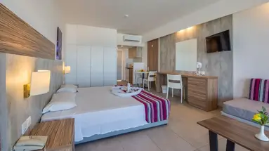 Kapetanios Aqua Resort