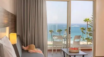 Kapetanios Aqua Resort
